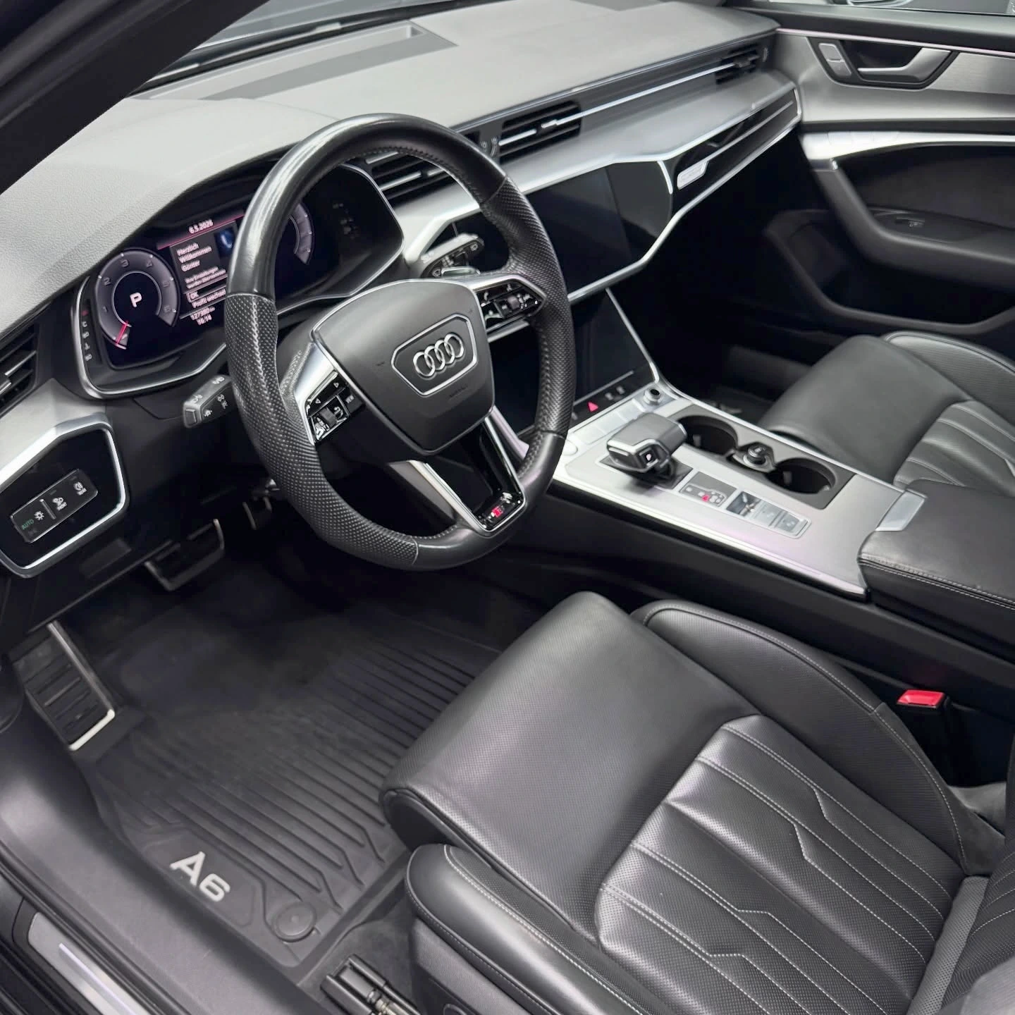 Audi A6 Innenraum nach der Aufbereitung